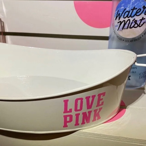 Victoria’s Secret PINK Metal Store Display Tin Bin Adorable RARE HTF - Picture 3 of 3